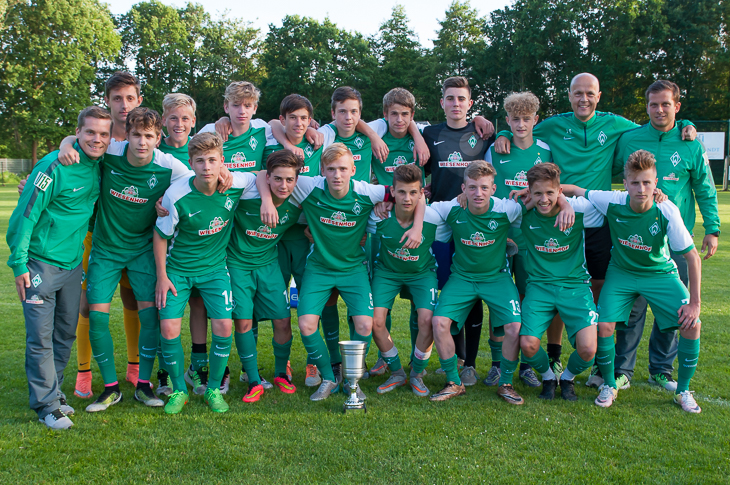 Der SV Werder Bremen ist Pokalsieger der C-Junioren. (Fotos: Oliver Baumgart)