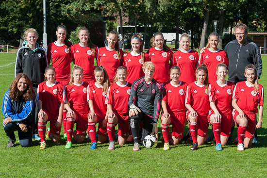 Die U 18-Juniorinnen beenden das DFB-Sichtungsturnier auf dem 8. Platz. (Fotos: Oliver Baumgart)