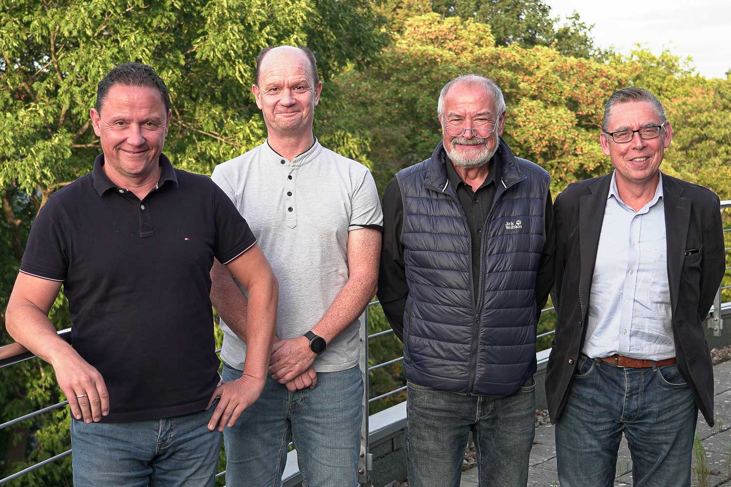 BFV-Vizepräsident Holger Franz mit den Mitgliedern der neuen Kommission: Michael Salamon, Ralf Lagerpusch und Heinrich Marschollek (v.l.). (Foto: Oliver Baumgart)