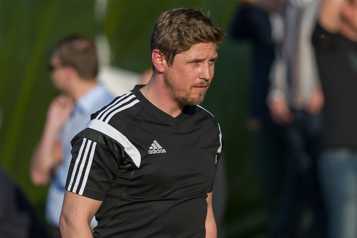 SAV-Coach Björn Krämer hofft gegen den SFL Bremerhaven auf die nächsten drei Punkte. (Foto: Oliver Baumgart)